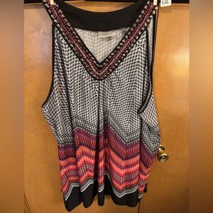 Avenue Boho Black and Pink Patterned Sleeveless Top